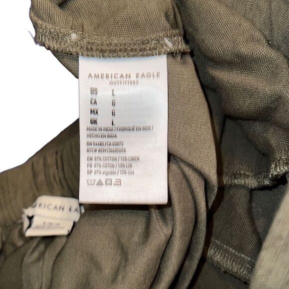 American Eagle Women Elastic Waist Structured Pleated Shorts Size Large - Picture 5 of 8